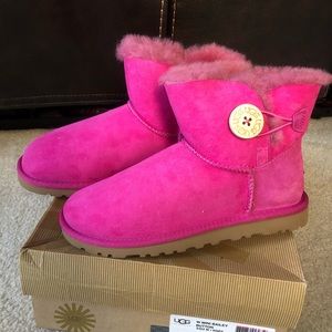 UGG SHOES